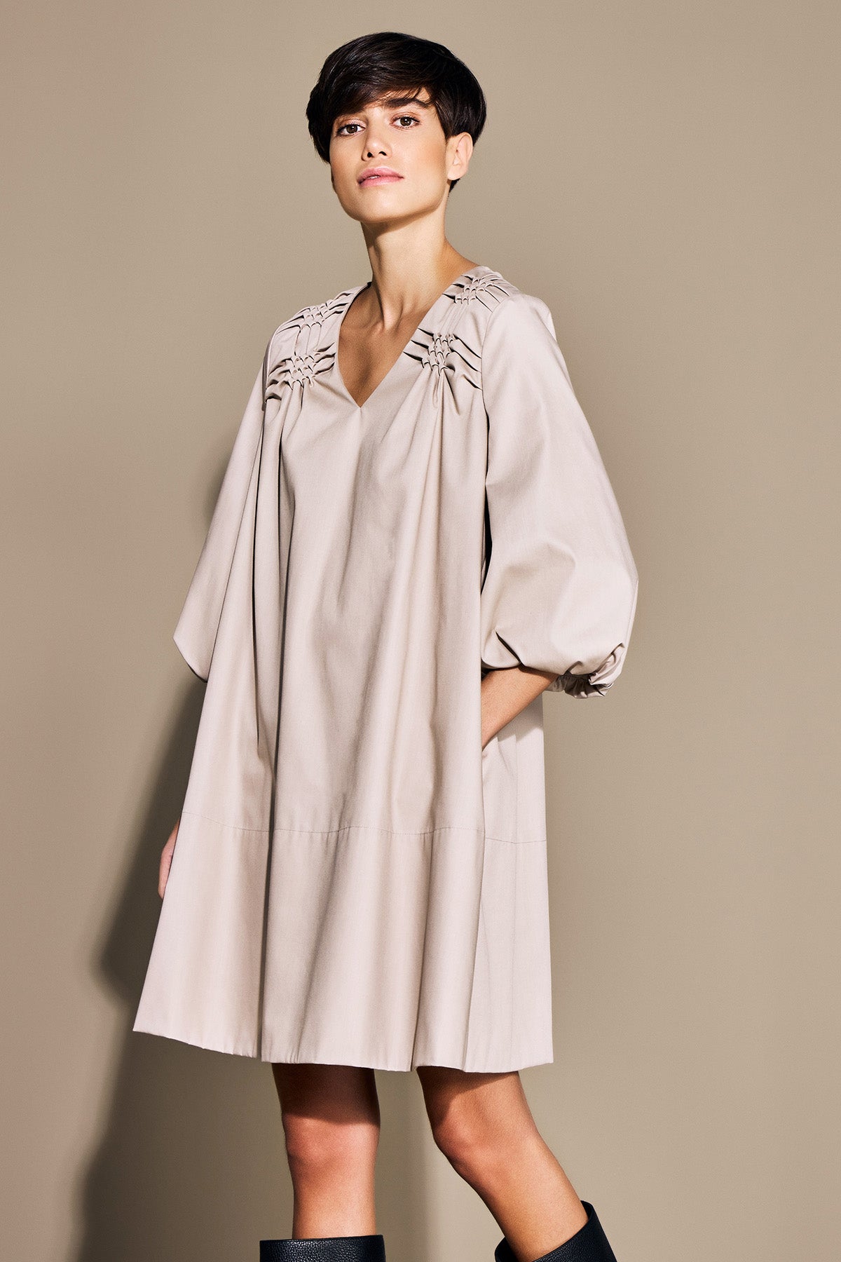 Color 37 - 3 - KARUMI_37_02.jpg