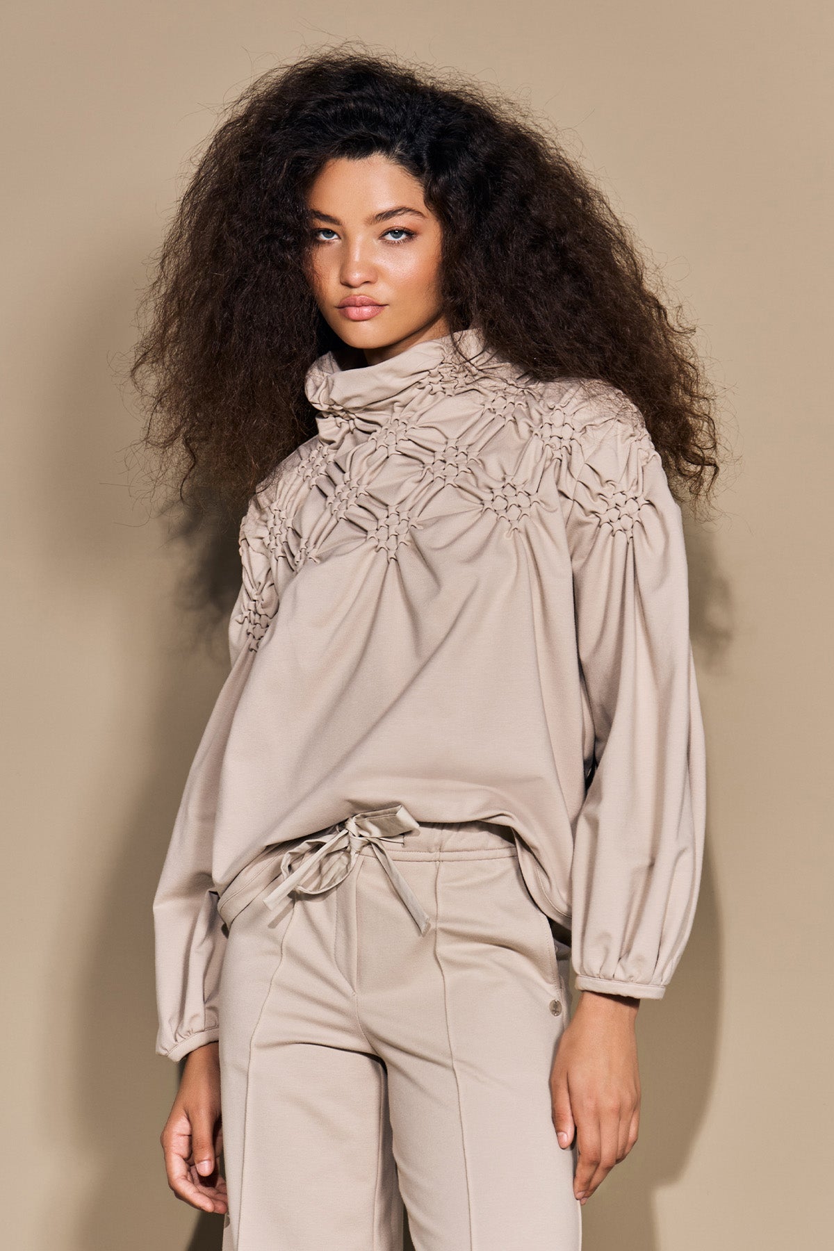 Couleur 37 - 2 - KAIA_37_01.jpg