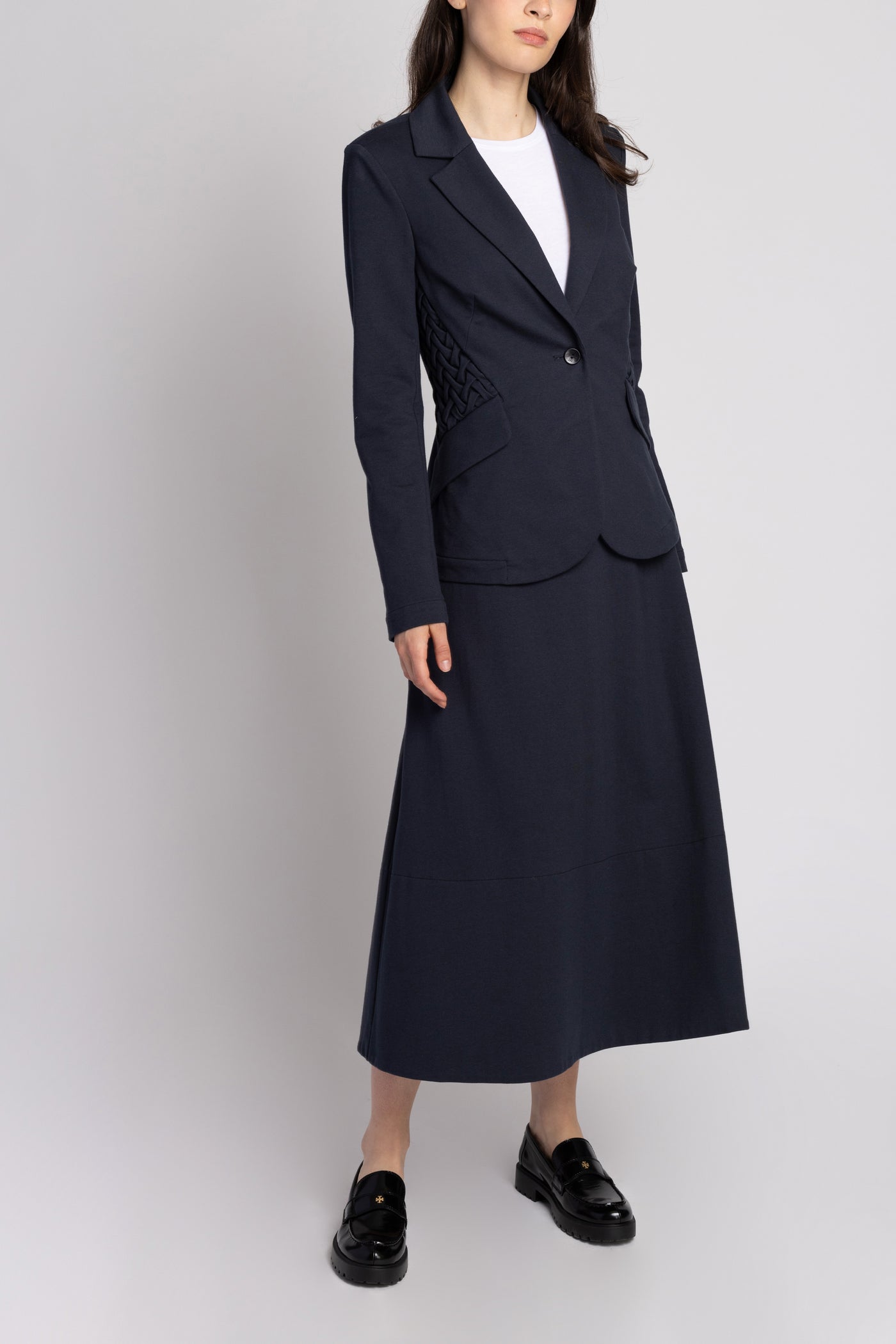 Color 26 - 2 - MERIT_26_01.jpg