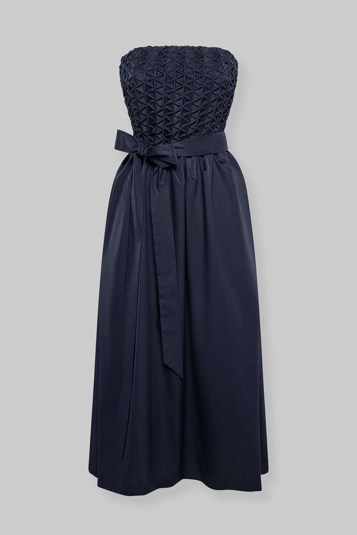 Color 26 - 3 - AG-NEU_NIKA_26_03.jpg