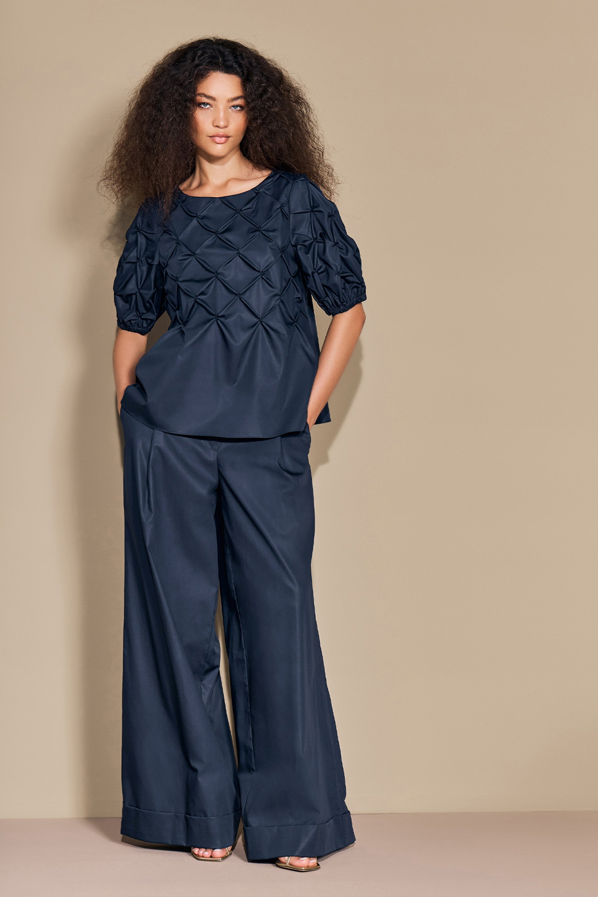 Color 26 - 3 - LILITH_26_02_10143.jpg