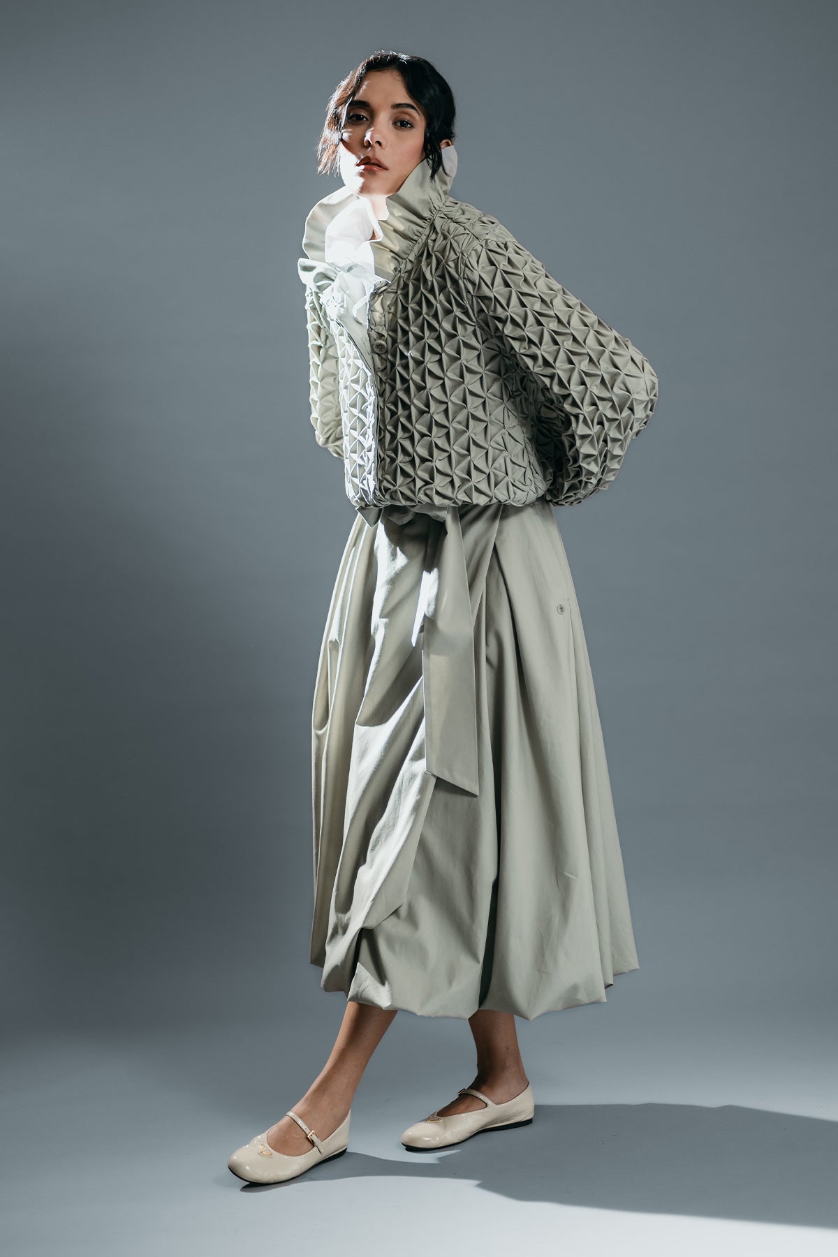 Color 50 - 2 - LORELLA_50_02.jpg