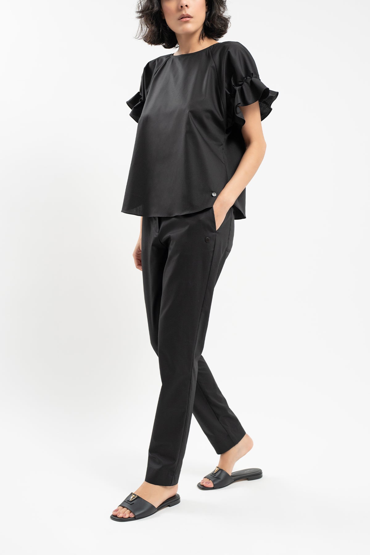 Color 01 - 2 - MIRA_01_03.jpg