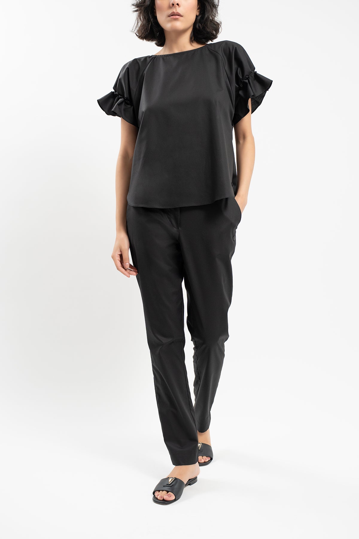 Color 01 - 2 - NISA_01_02.jpg