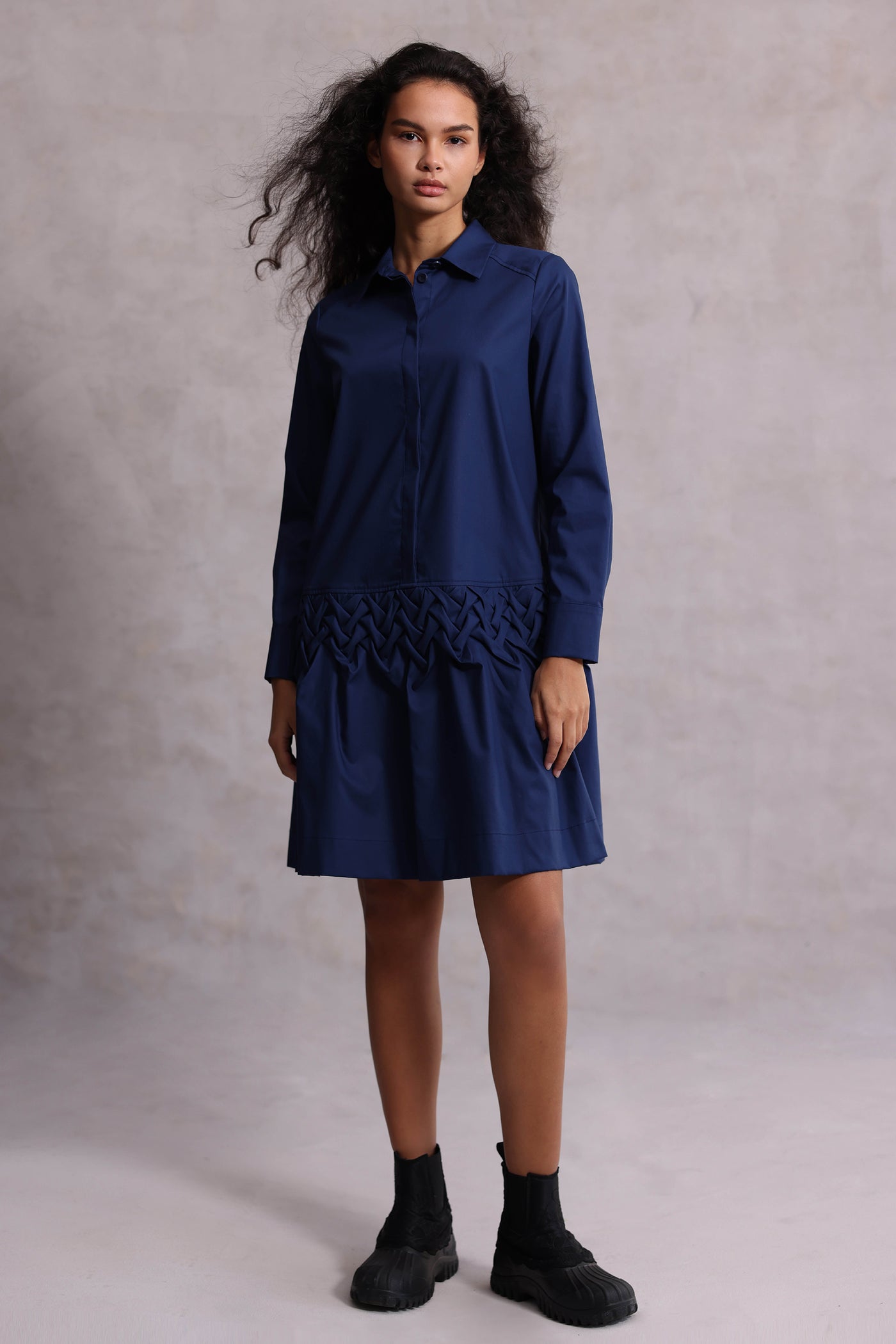 Color 20 - 1 - 51012001_Medieval Blue_1.jpg